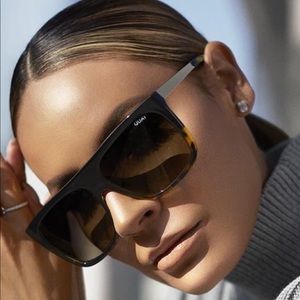 QUAY x Desi Perkins On The Low Sunglasses